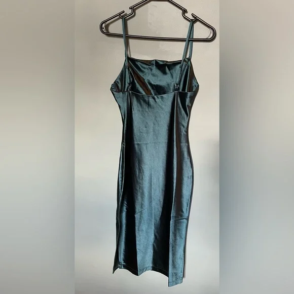 Women's Green Sleeveless Spaghetti Strap Satin Dress with Cowl Neck Size XS - Picture 5 of 11